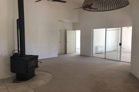 Photo of property in 67 Pa Road, Kerikeri, 0230