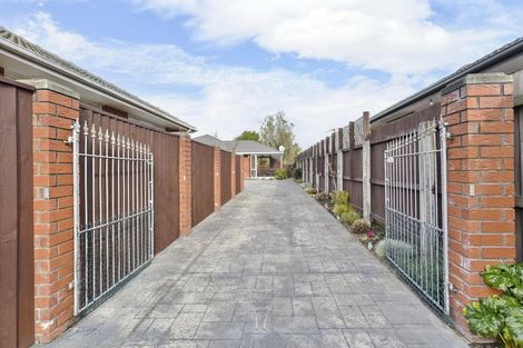 Photo of property in 2/66 Dunedin Street, Redwood, Christchurch, 8051