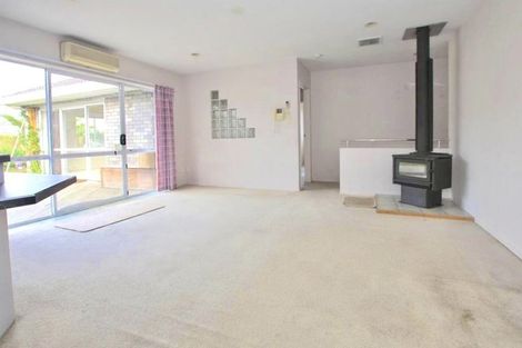 Photo of property in 145 Millhouse Drive, Golflands, Auckland, 2013