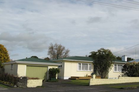 Photo of property in 5 Page Street, Stratford, 4332