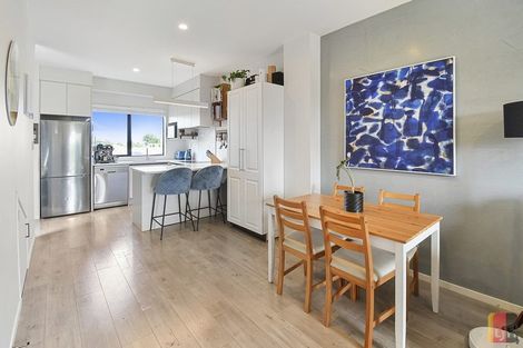 Photo of property in 97 Te Aparangi Road, Papakura, 2110