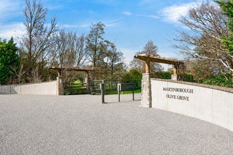 Photo of property in 9/239 Lake Ferry Road, Martinborough, 5781