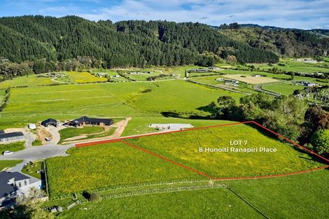 Photo of property in 8 Honoiti Ranapiri Place, Manakau, Levin, 5573