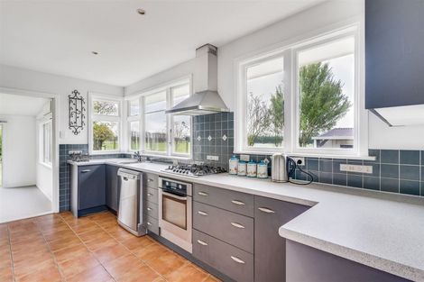 Photo of property in 3390 Main South Road, Dunsandel, 7682