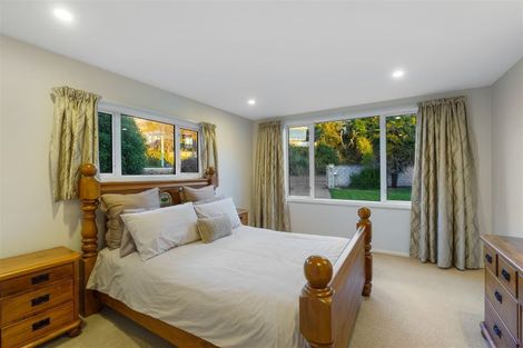 Photo of property in 139 Centaurus Road, Saint Martins, Christchurch, 8022