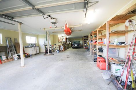 Photo of property in 16 Kotare Crescent, Pahi, Paparoa, 0571