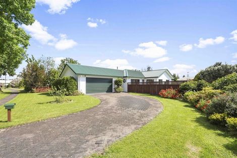 Photo of property in 4 Halcione Close, Flagstaff, Hamilton, 3210