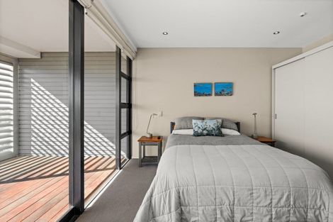 Photo of property in 503/7 Humber Street, Pandora, Napier, 4110