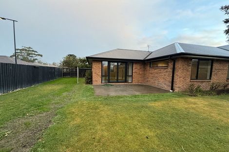 Photo of property in 77 Heathridge Place, Lincoln, 7608