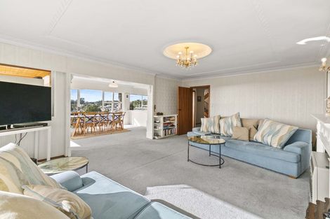 Photo of property in 156 Vivian Street, New Plymouth, 4310