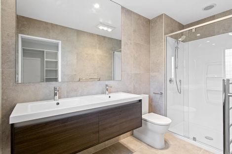 Photo of property in 3 Aquamarine Road, Rosehill, Papakura, 2113