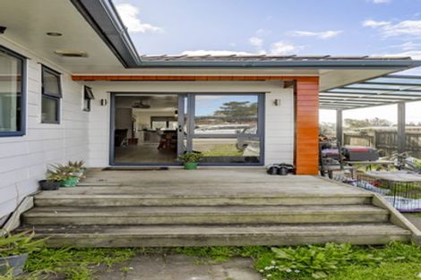 Photo of property in 1/52 Sikkim Crescent, Clover Park, Auckland, 2019