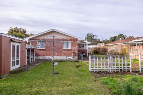 Photo of property in 71 Oxford Street, Lansdowne, Masterton, 5810