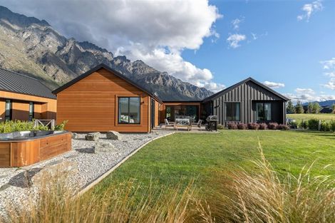 Photo of property in 2 Big Valley Drive, Jacks Point, Queenstown, 9371