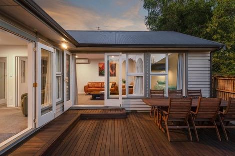 Photo of property in 83 Mays Road, St Albans, Christchurch, 8052