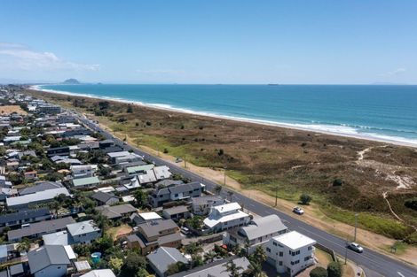 Photo of property in 960a Papamoa Beach Road, Papamoa Beach, Papamoa, 3118