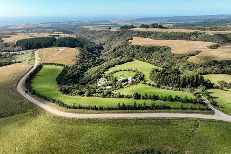 Photo of property in 36 Kahu Ridge, Taieri Beach, Taieri Mouth, 9091