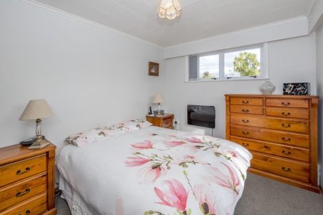 Photo of property in 628/628a Queen Street East, Levin, 5510
