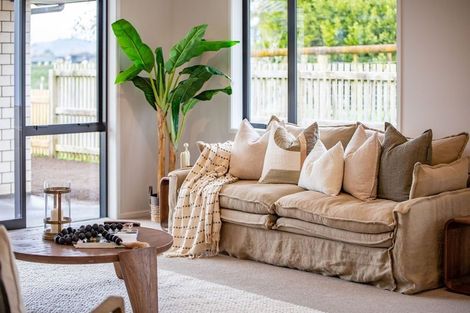 Photo of property in 19b Silverwood Lane, Leamington, Cambridge, 3495