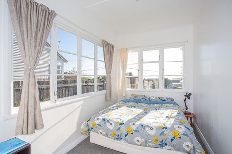 Photo of property in 14 Doyle Street, Bluff, 9814