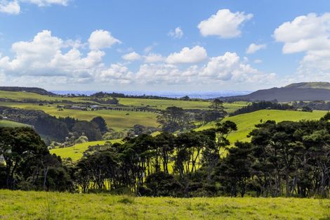 Photo of property in 200e Valley Road, Waimauku, 0881