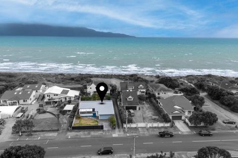 Photo of property in 155 Manly Street, Paraparaumu Beach, Paraparaumu, 5032