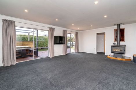 Photo of property in 3 Mcneil Street, Balclutha, 9230
