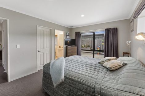 Photo of property in 15 Percy Kinsman Crescent, Riverstone Terraces, Upper Hutt, 5018