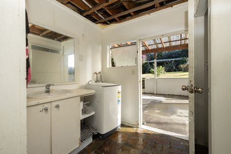 Photo of property in 53 Zita Maria Drive, Massey, Auckland, 0614