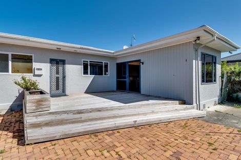 Photo of property in 23 Anzac Avenue, Onekawa, Napier, 4110