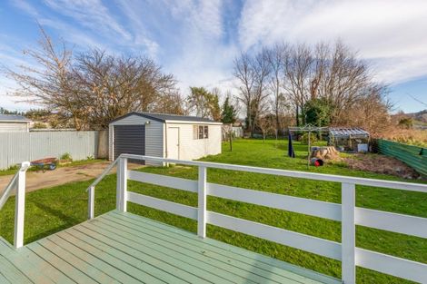 Photo of property in 5 Bennett Street, Waipawa, 4210