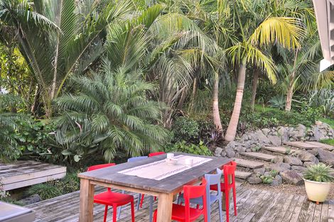 Photo of property in 6 Kendale Drive, Leigh, 0985