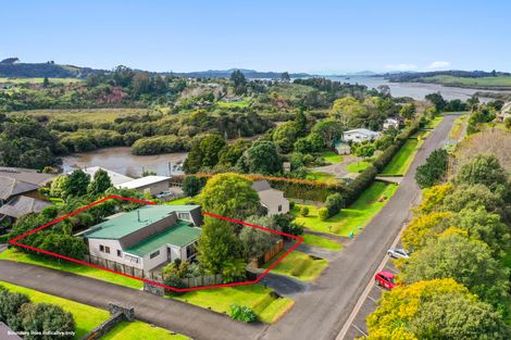 Photo of property in 56 Riverview Road, Kerikeri, 0230