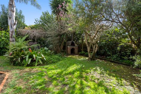 Photo of property in 56 Riverview Road, Kerikeri, 0230