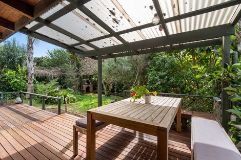 Photo of property in 56 Riverview Road, Kerikeri, 0230