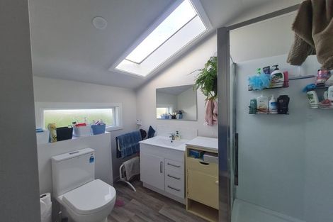 Photo of property in 2/4 Maidstone Road, Ilam, Christchurch, 8041