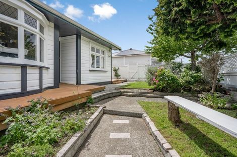 Photo of property in 53 William Street, Petone, Lower Hutt, 5012