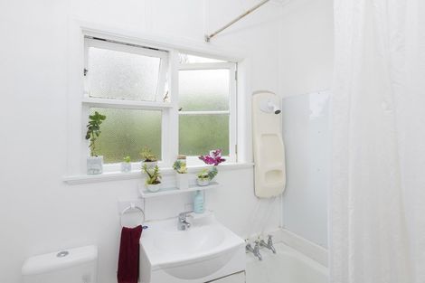 Photo of property in 594 Gladstone Road, Te Hapara, Gisborne, 4010