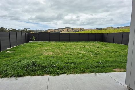 Photo of property in 5 Mataikokako Loop, Kawakawa Bay, 2585