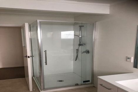 Photo of property in 2/42 Montreal Grove, Kingston, Wellington, 6021