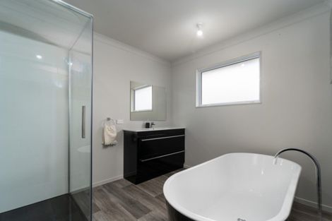 Photo of property in 166 Dorset Road, East Taratahi, Carterton, 5792