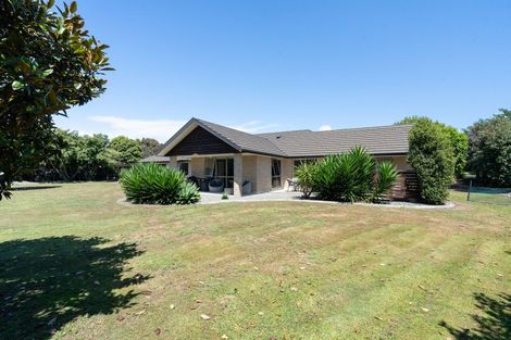 Photo of property in 38 Saint Laurent Way, Ohau, Levin, 5570