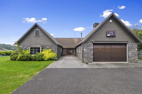 Photo of property in 48 Hamon Place, Pukehangi, Rotorua, 3015