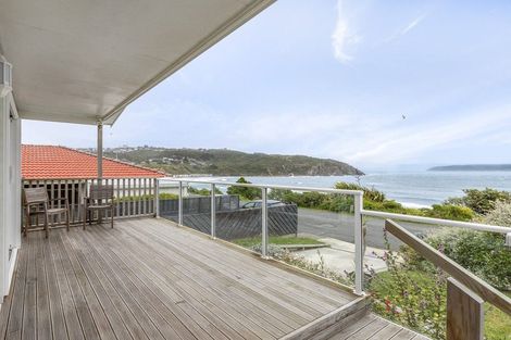 Photo of property in 6a Beach Road, Titahi Bay, Porirua, 5022