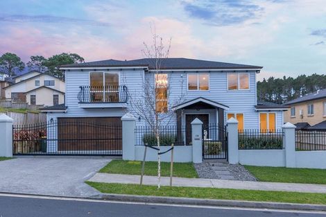 Photo of property in 18 Golden Morning Drive, Albany Heights, Auckland, 0632