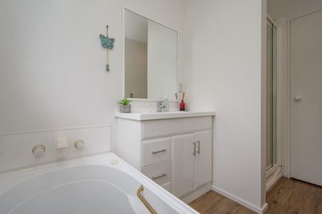 Photo of property in 44a Tabart Street, Woolston, Christchurch, 8023