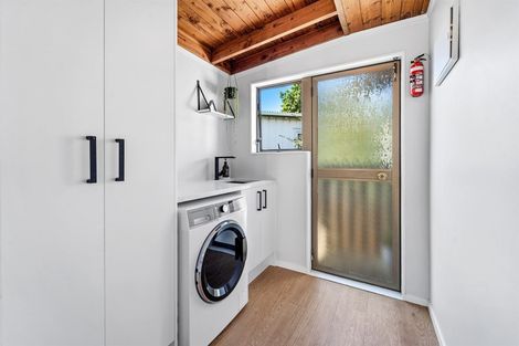 Photo of property in 640a Whangaparaoa Road, Stanmore Bay, Whangaparaoa, 0932