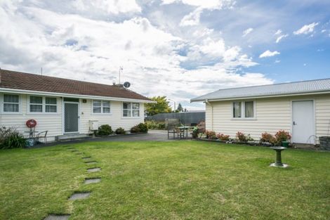 Photo of property in 8 Barnett Place, Pirimai, Napier, 4112