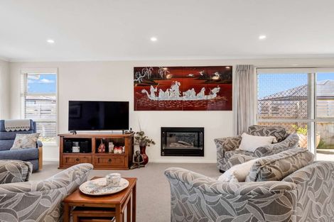 Photo of property in 17 Morrell Street, Tawhero, Whanganui, 4501