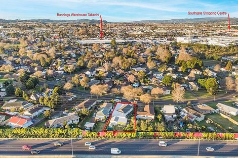 Photo of property in 35 Kindergarten Drive, Conifer Grove, Takanini, 2112